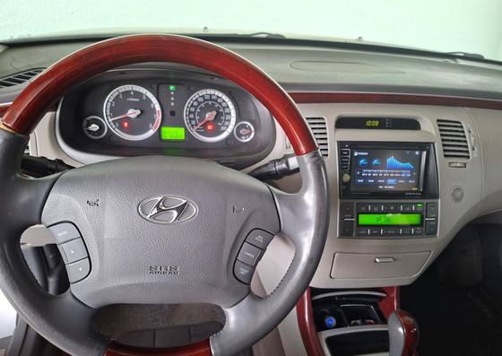 HYUNDAI AZERA 3.3 MPFI GLS SEDAN V6 24V GASOLINA 4P AUTOMÁTICO